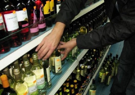 UK, il mercato nero del vino vale 700 milioni di sterline